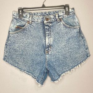 Vintage Lee Light Wash Frayed Hem Super High-Rise Cutoff Shorts